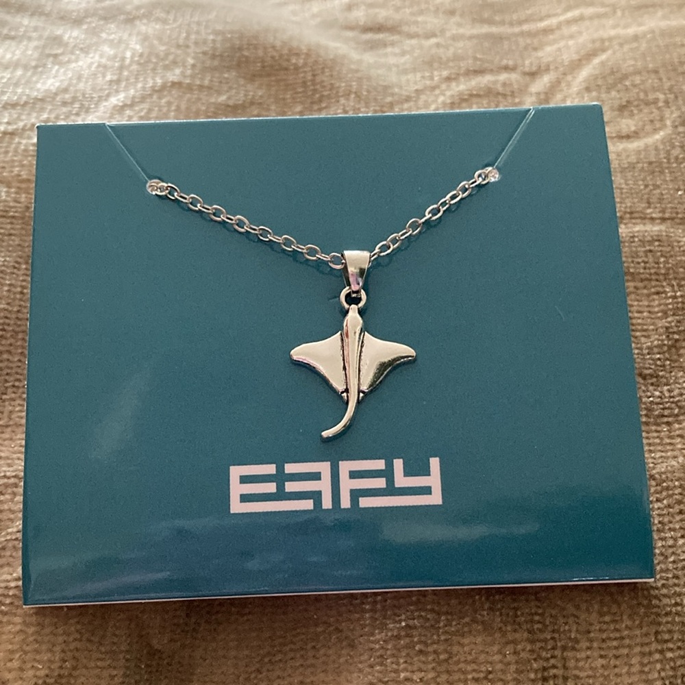 NWOT - Authentic EFFY Silver Tone Chain Necklace & Manta Ray Charm Pendant